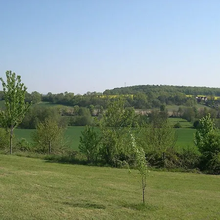 Les Acacias 3* Treuzy-Levelay