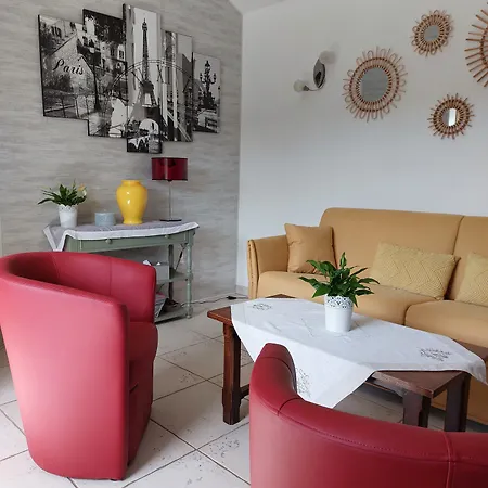 فندق Les Acacias Treuzy-Levelay