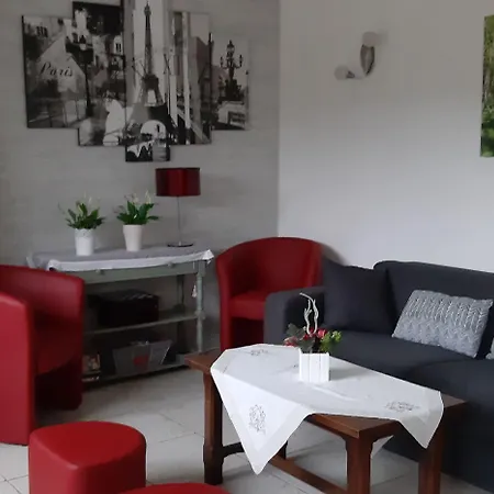 Szálloda Les Acacias 3*